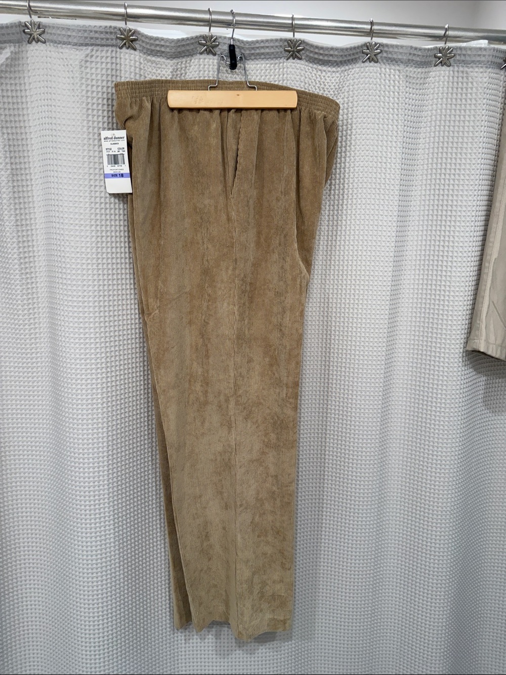 Alfred Dunner Women's Tan Corduroy Pull-On Pants